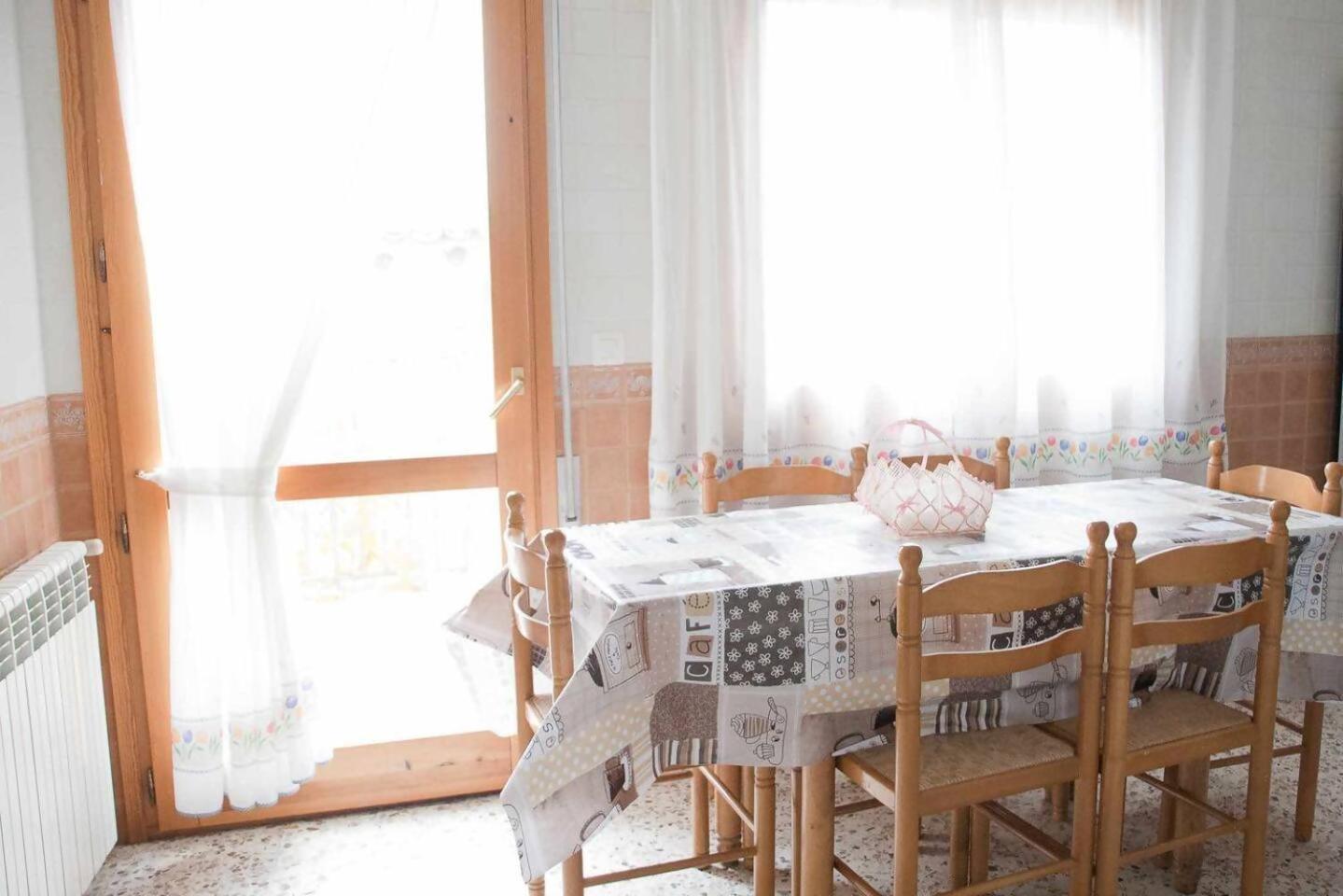 Casa Rural Apartamento Sol Ideal Para Familias Munébrega Esterno foto
